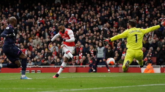 Lacazette gives Arsenal 1-0 win over West Ham