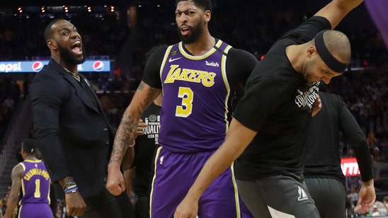 Lakers' Davis, Caruso out against Pelicans