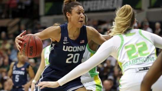 Walker, Nelson-Ododa lead No. 5 UConn over USF 67-47