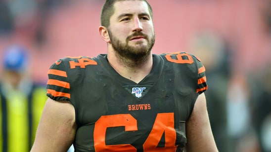 NFL, union extend deadline for franchise tags to Monday