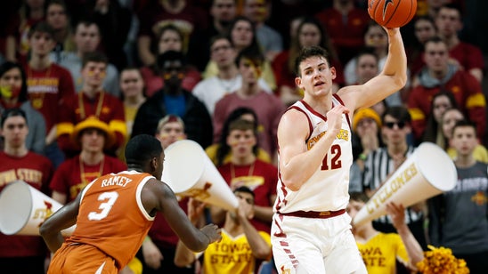 Jacobson helps Iowa State rout struggling Texas 81-52