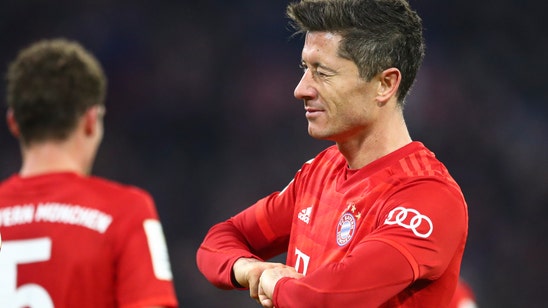 Lewandowski scores 2 as Bayern beats Hoffenheim 4-3 in cup