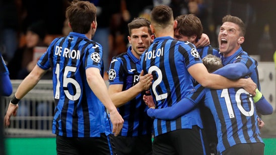 Hateboer scores 2 as Atalanta routs Valencia 4-1 in CL