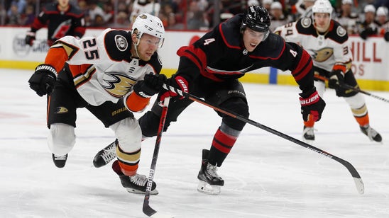 Bruins land Kase by trading Backes, 1st-round pick to Ducks