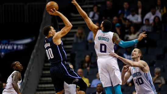 Vucevic helps Magic snap 5-game skid, beat Hornets 112-100