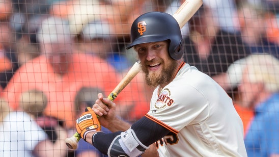 Hunter Pence thrilled to be back with Giants after year away