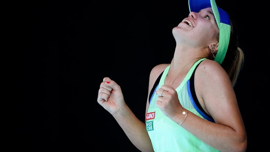 Australian Open glance: Kenin, Muguruza to meet in final