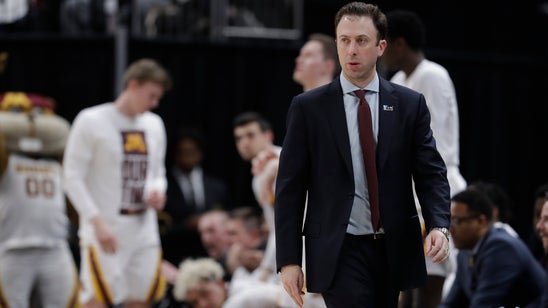 AP Source: Pitino will return for 8th season with Minnesota