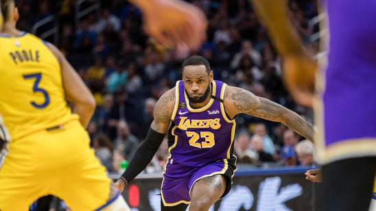 LeBron James scores 22 points, Lakers beat Warriors 125-120