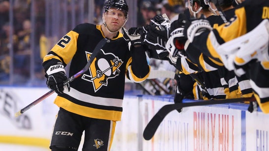 Hornqvist scored 2 in Penguins' 4-2 win over slumping Sabres