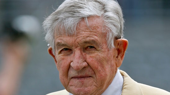 Johnny Majors, former Tennessee and Pitt coach, dies at 85