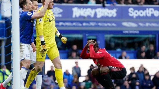 Man United draw 1-1 at Everton in Premier League