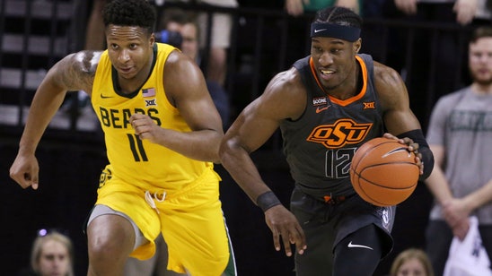 Preseason No. 1 Michigan St out of Top 25; Baylor atop poll