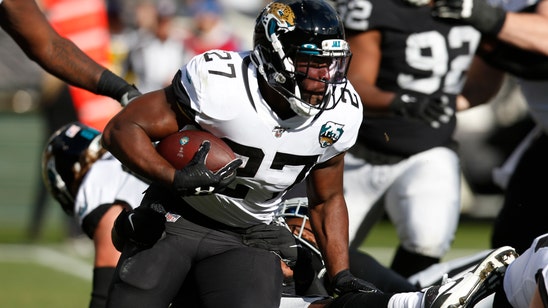 AP source: Jaguars looking to trade RB Leonard Fournette