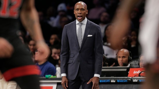 Dinwiddie makes late free throws, Nets beat Bulls 110-107