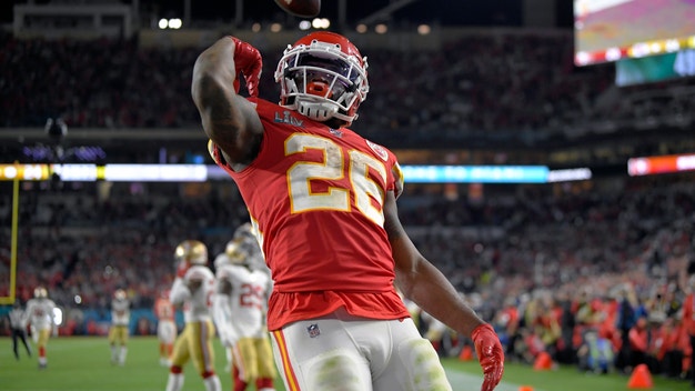 Williams' late TDs help KC rally past 49ers in Super Bowl