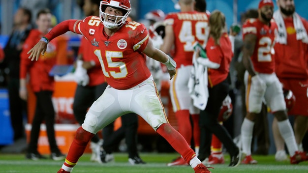 Super Rally: Mahomes, Chiefs win NFL title with late surge