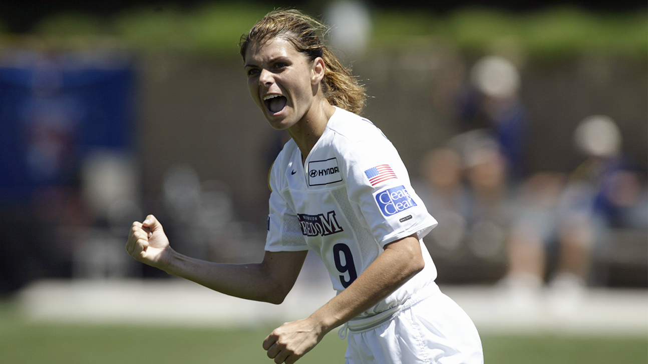 Women’s Soccer Is Coming Back To LA