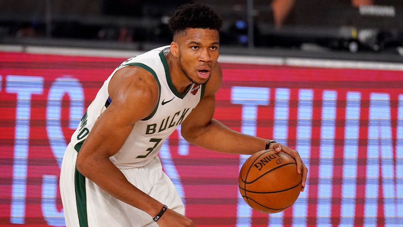 Giannis Agrees to Supermax With Bucks