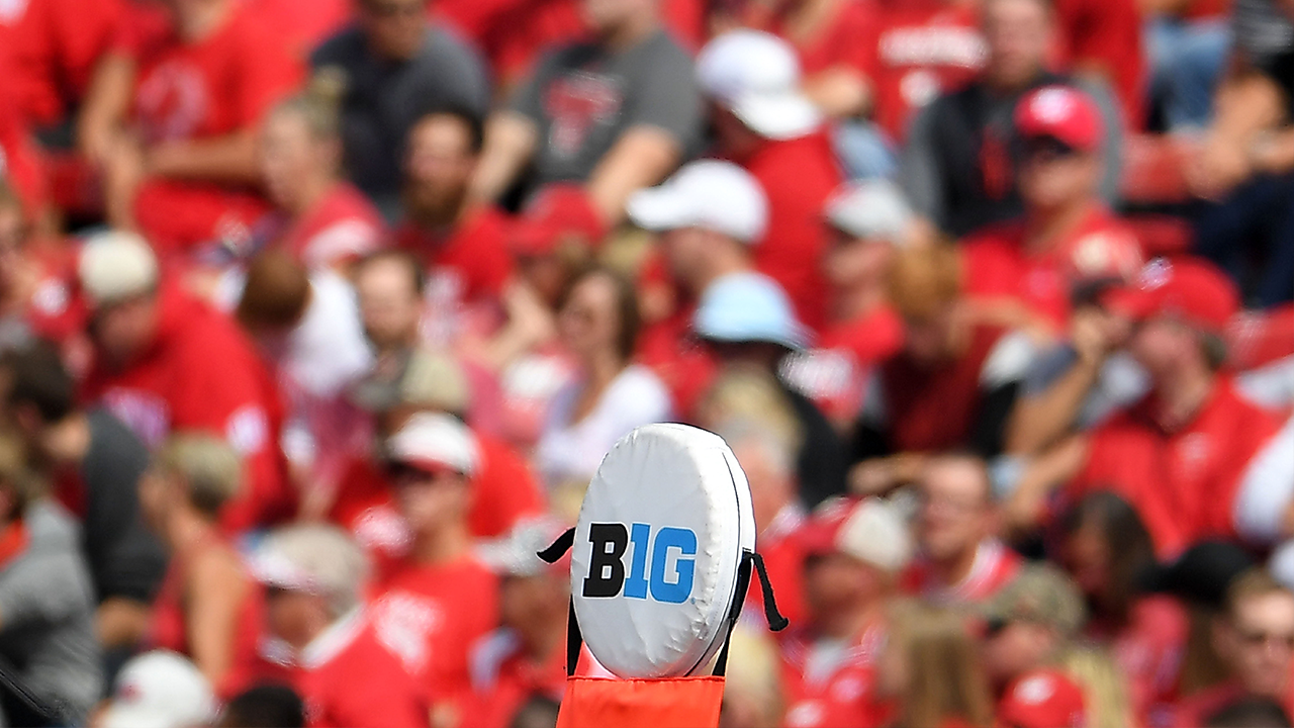 Big Ten's Warren Meets with President Trump