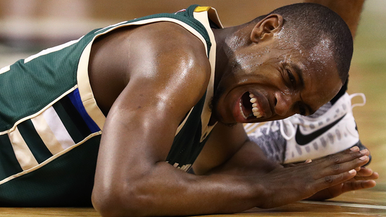 Middleton Takes Over After Giannis Injury