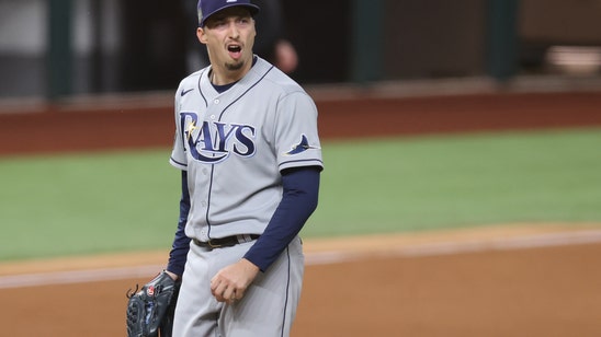 Twitter Reacts to Snell Being Pulled