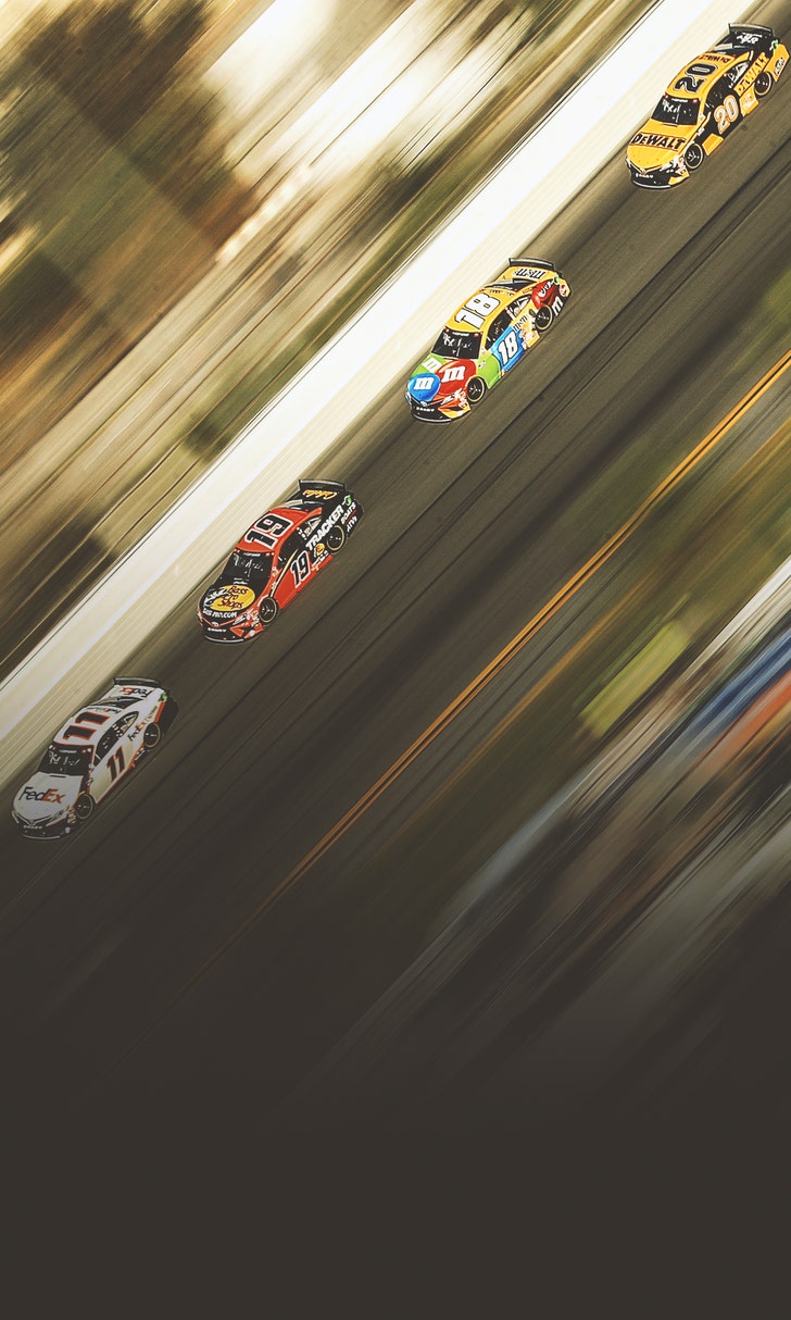 Dueling For Daytona