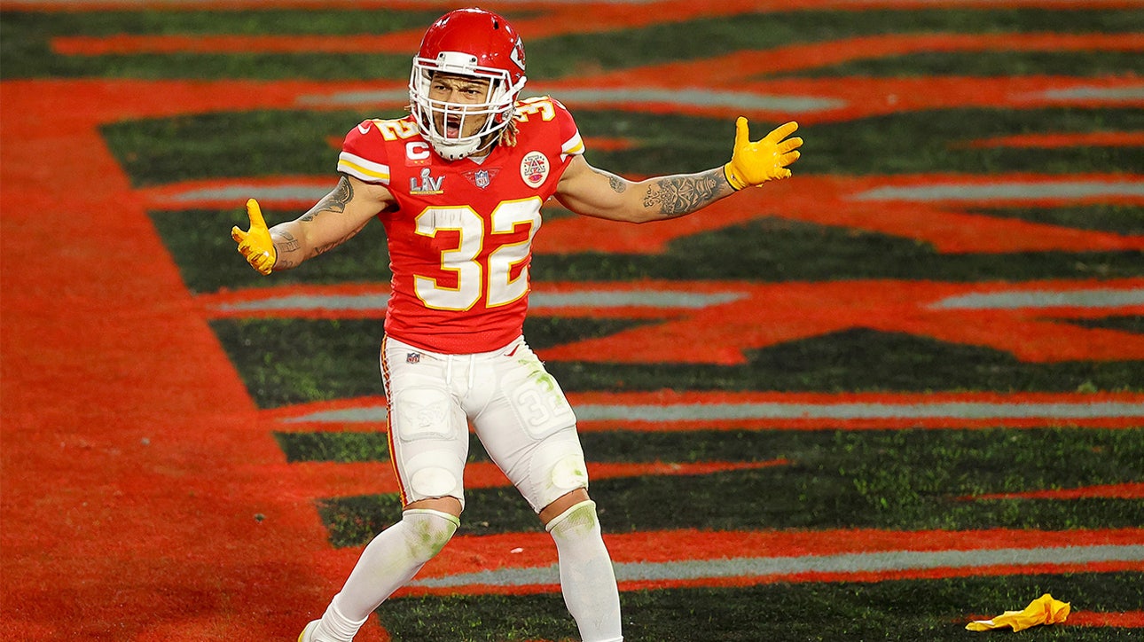 Super Bowl LV officiating draws fans and pundits' ire, but is it warranted?