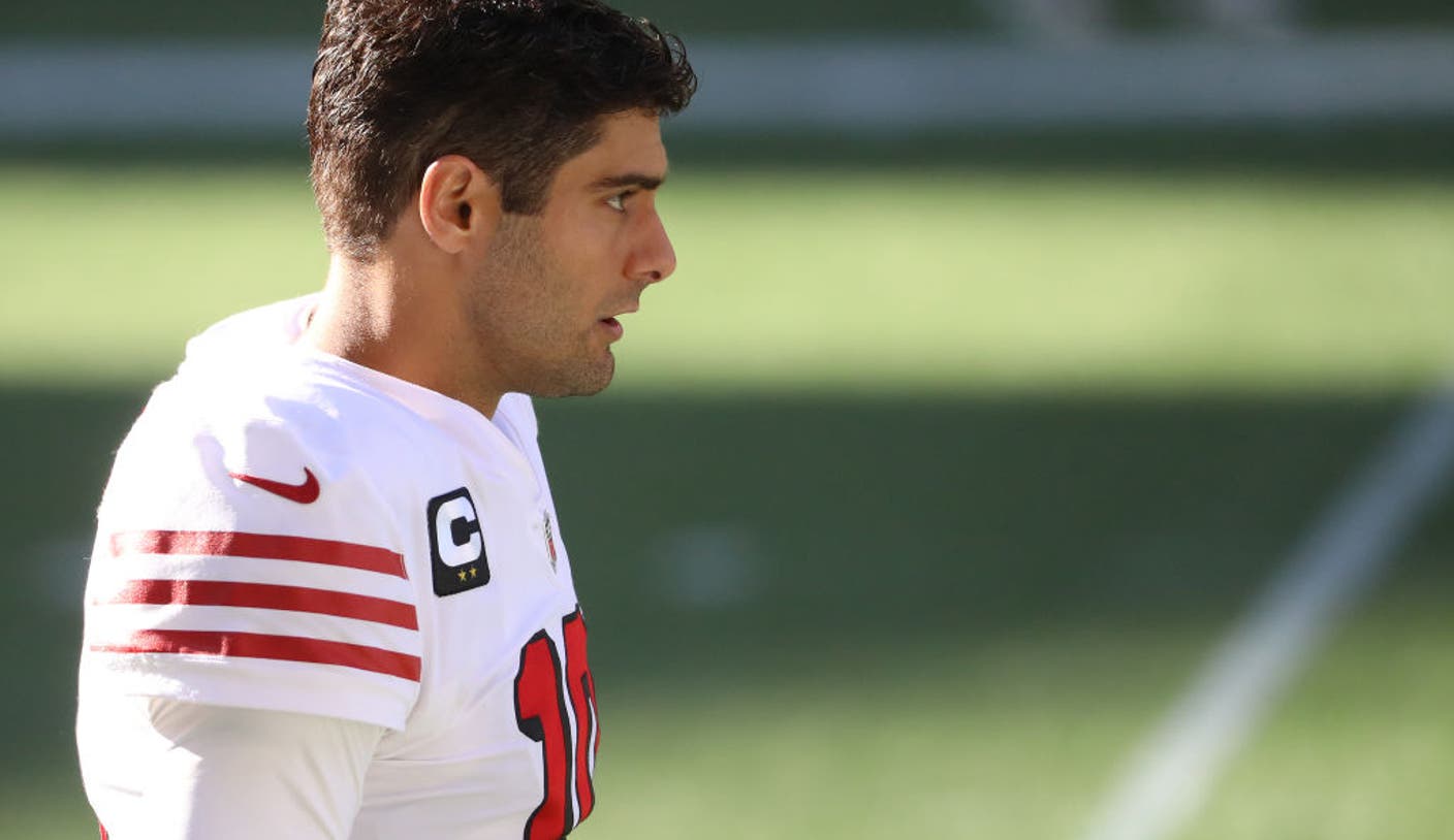 Jimmy Garoppolo agrees to restructured deal to stay with 49ers