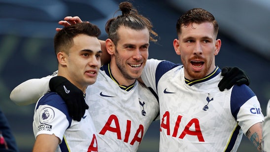 Gareth Bale leads Tottenham to Premier League win; Nicolas Pepe stars for Arsenal