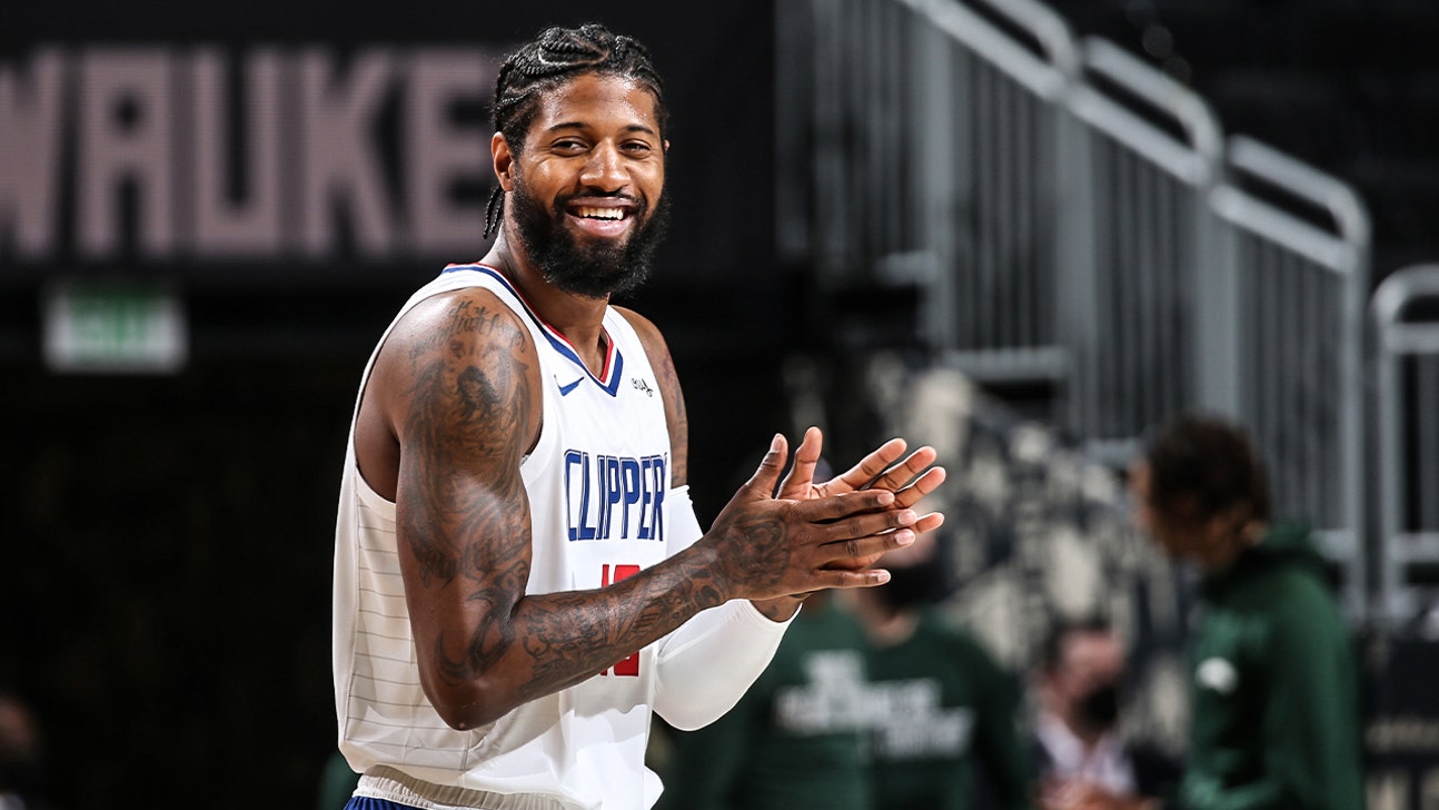 The Clippers continue to struggle in the clutch, while the Lakers are righting their ship