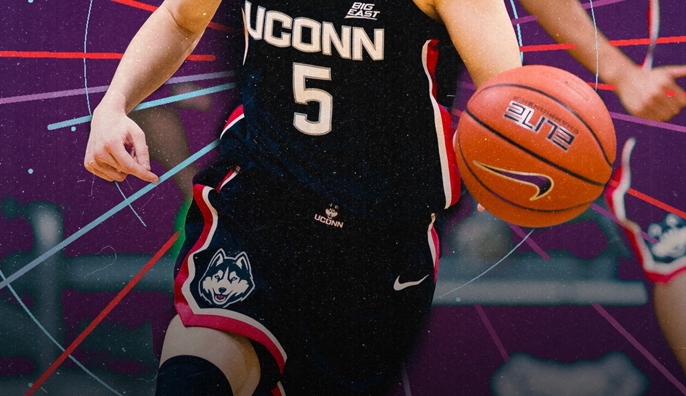 UConns Paige Bueckers is AP Womens Player of the Year  Hardwood Amino