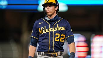 Brewers All-Star OF Christian Yelich opts for rest instead of season-ending back surgery