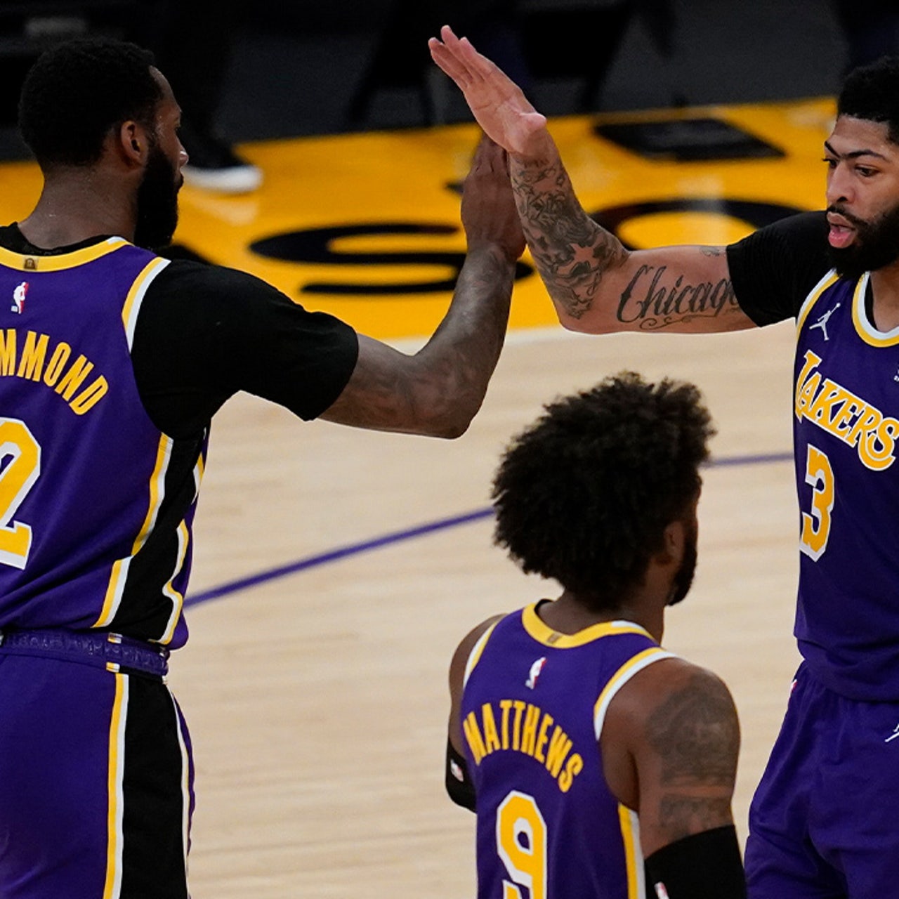 Los Angeles Lakers vs. Golden State Warriors in the Play-In ...