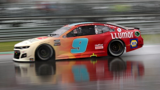 On rainy road course, defending champ Chase Elliott finally gets his win