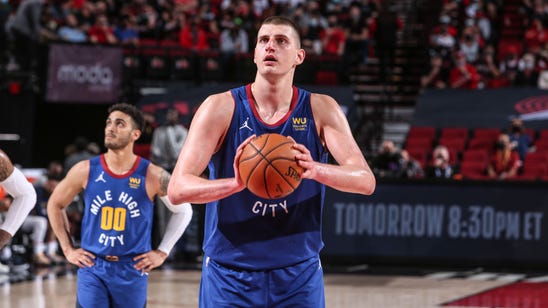 Austin Rivers, Nikola Jokić shoot Nuggets past Blazers in Game 3