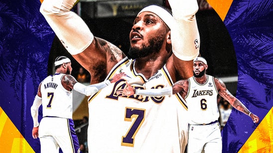 Carmelo Anthony helps LeBron James, Los Angeles Lakers avoid 0-3 start