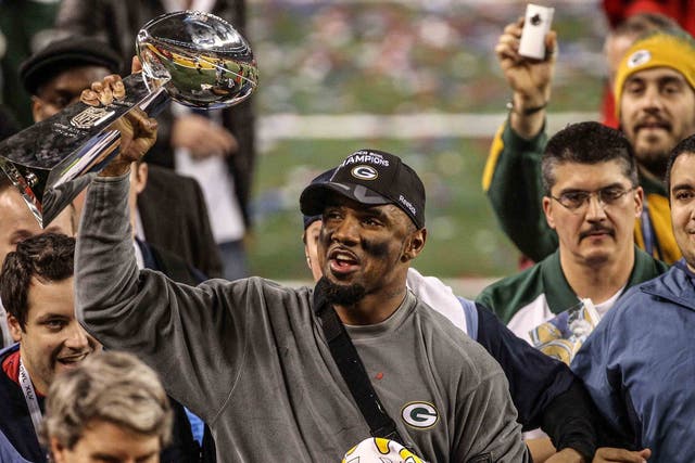 Green Bay Packers' Charles Woodson Breaks Collarbone In Super Bowl