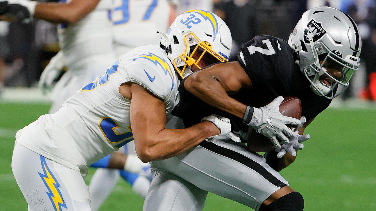 Raiders outlast Chargers in instant classic