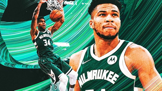 Giannis puts on a show vs. Lakers, tells dad jokes afterward