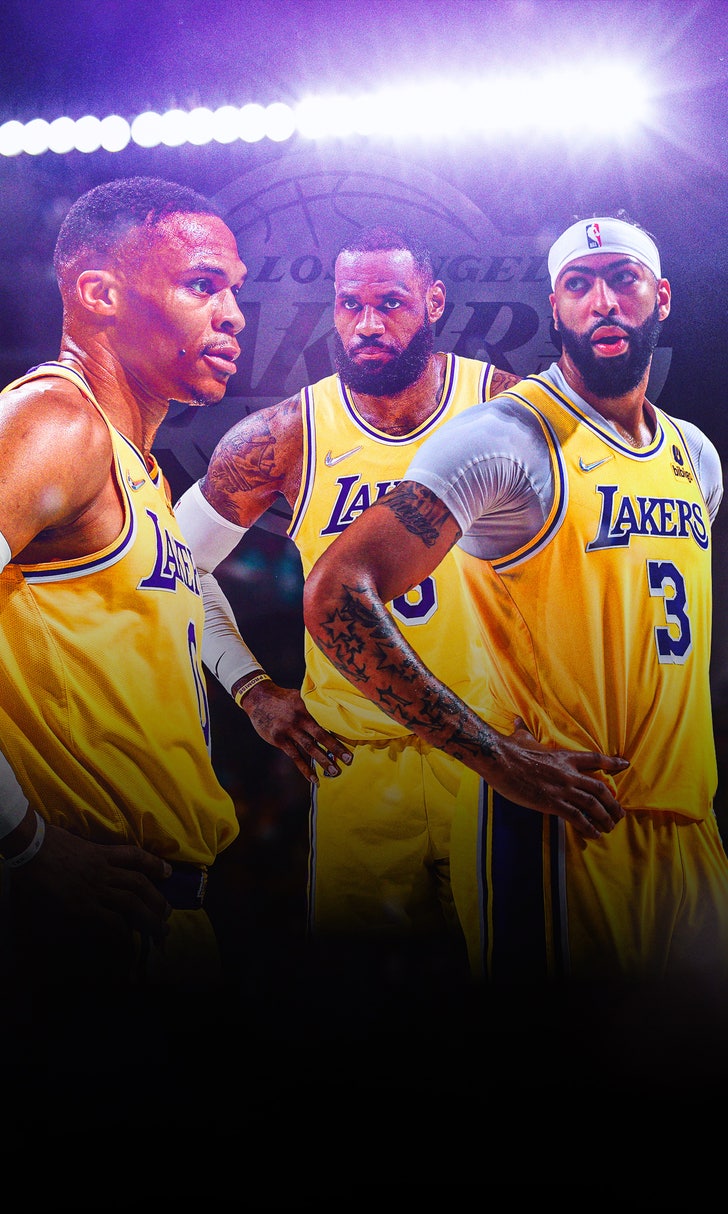 Lakers stay quiet at trade deadline after tough Portland loss