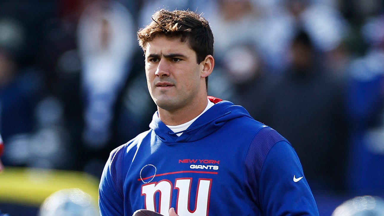 New York Giants QB Daniel Jones 'ready to go' after neck injury