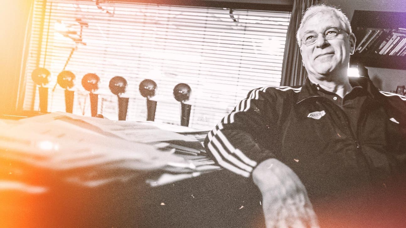 Lakers employing Phil Jackson in head coaching search