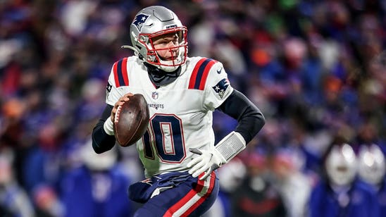 Patriots QB Mac Jones sporting new physique for second season