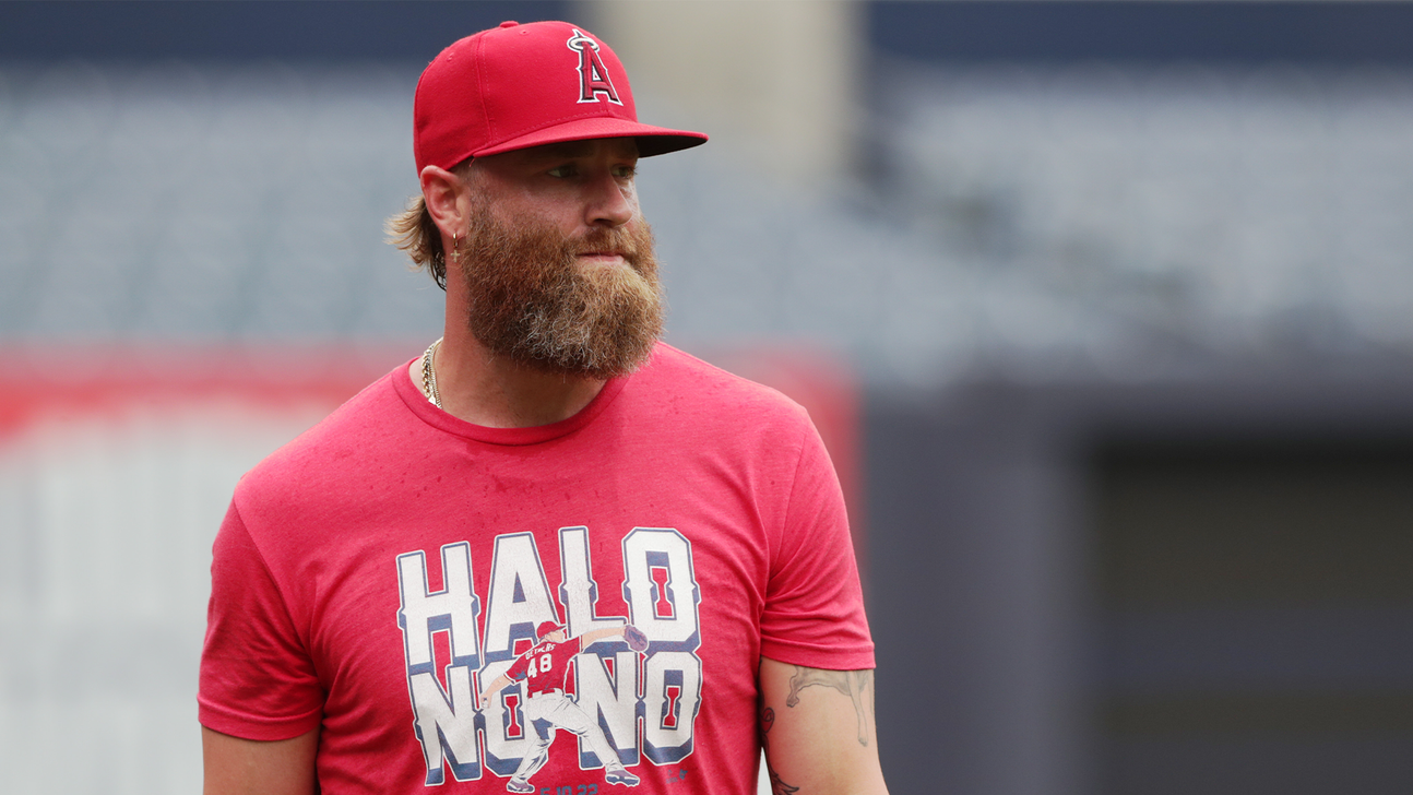 Angels-Mariners brawl lands Archie Bradley on IL