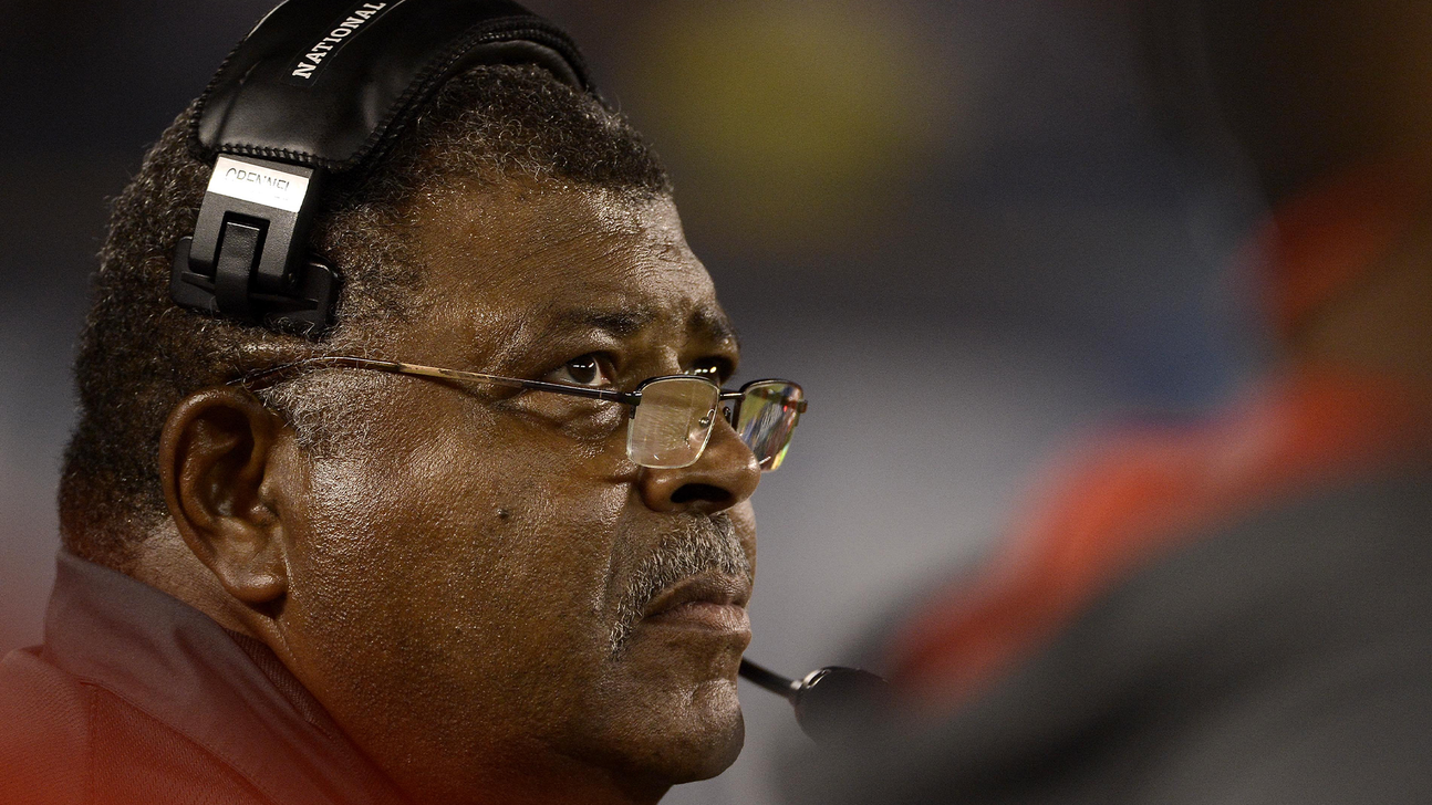 Romeo Crennel retires after 39 NFL seasons, 50 years of coaching
