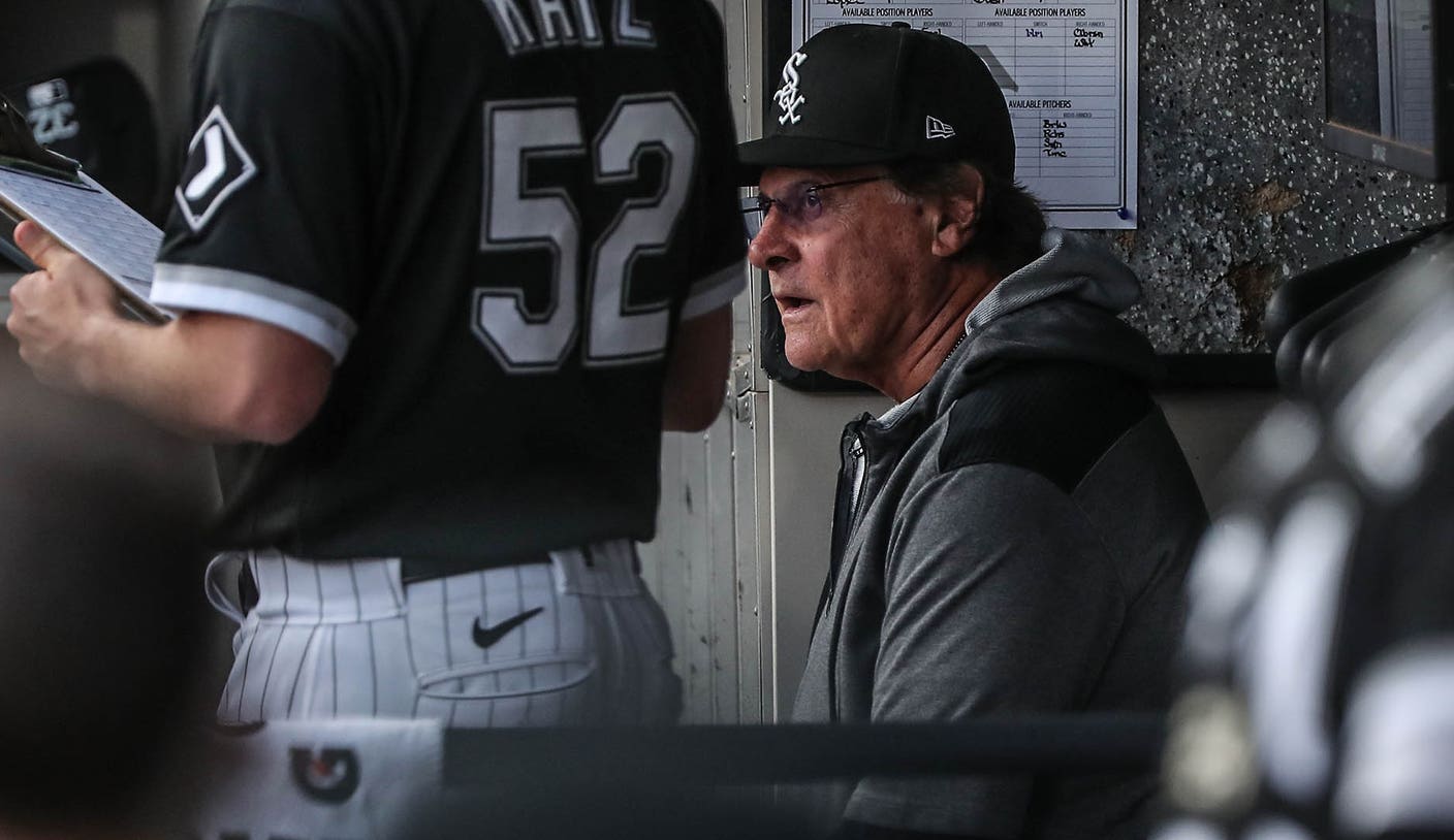 “Fire Tony!” chants don’t alarm La Russa as White Sox lose again