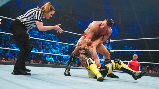 WWE SmackDown: Gunther wins gold, defeats Ricochet