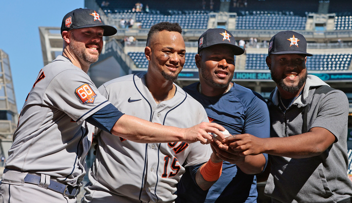 Odorizzi dominates as Rays beat Astros 8-0