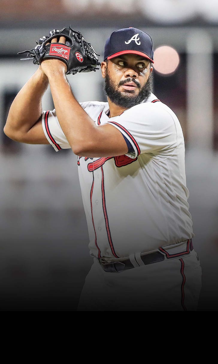 Braves place Kenley Jansen on IR with irregular heartbeat